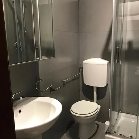 Vecchio Borgo Place Pensjonat *